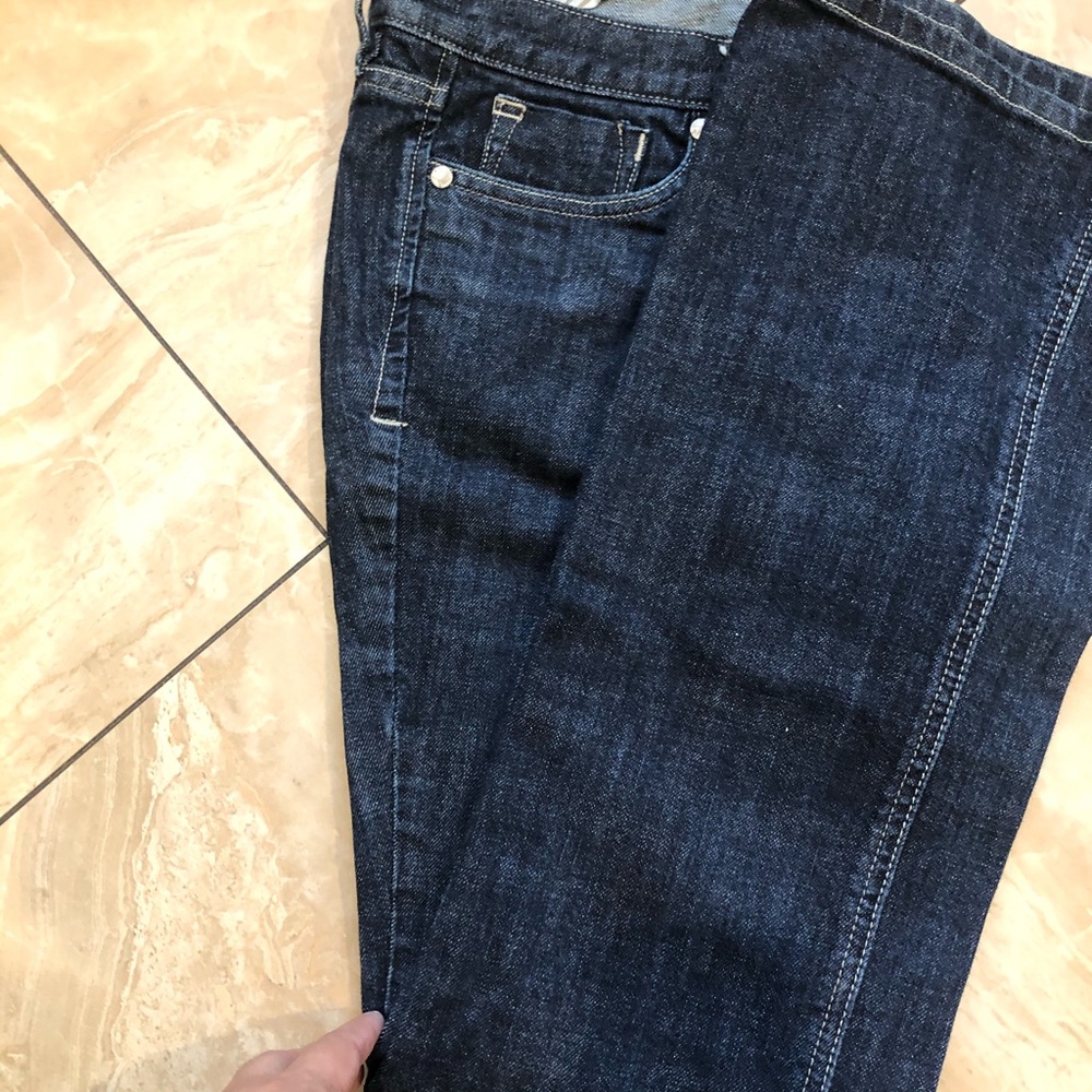 Jeans - Picture 2 of 9